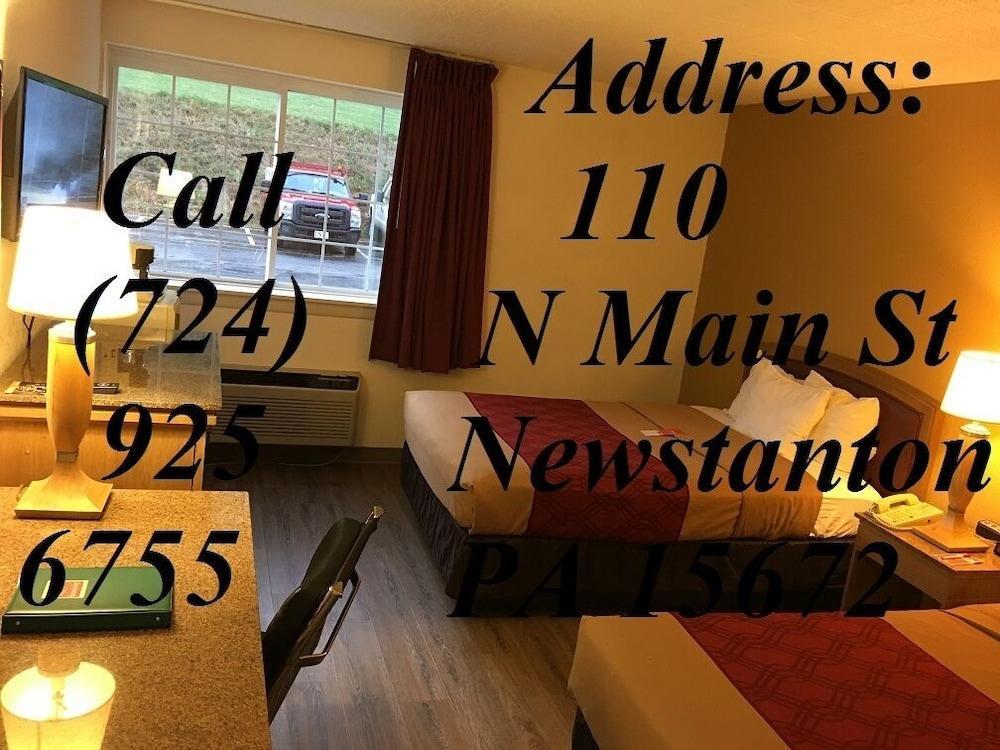 Red Roof Inn New Stanton Εξωτερικό φωτογραφία
