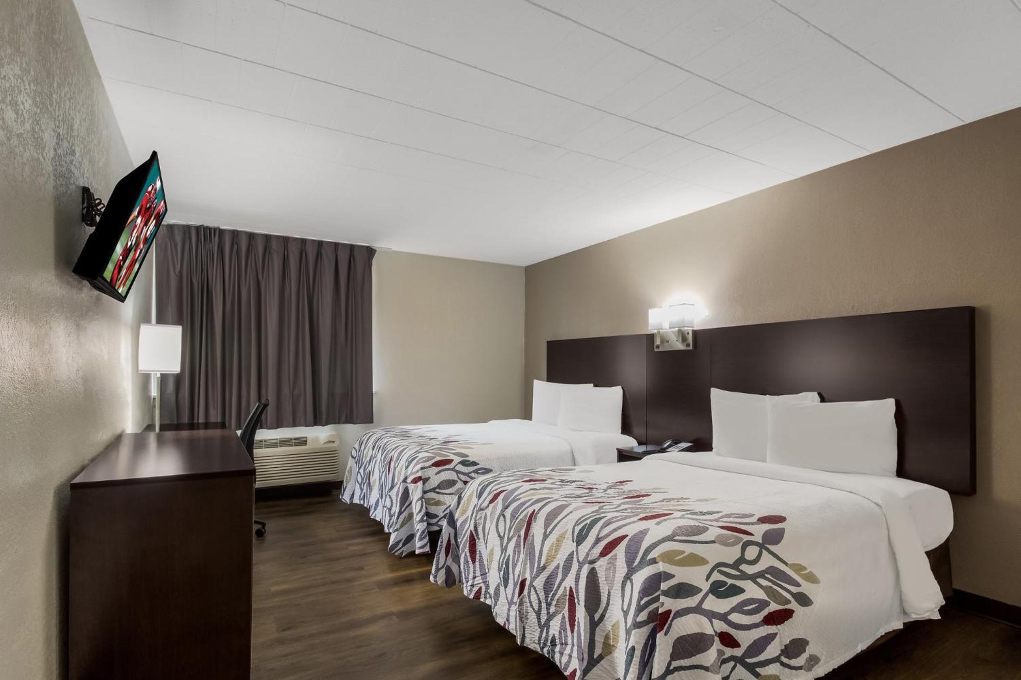 Red Roof Inn New Stanton Εξωτερικό φωτογραφία